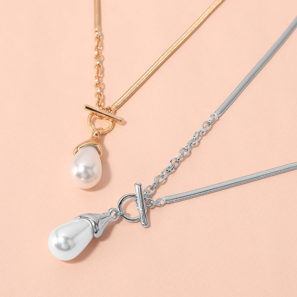 SECRET BOX_Pearl Toggle Pendant Necklace
