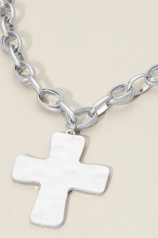 Brushed Metal Cross Pendant Chunky Chain Necklace