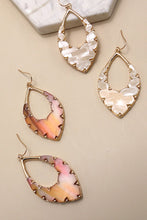 Load image into Gallery viewer, FAUX SHELL FILIGREE BACK OVAL DROP EARRINGS
