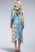 Load image into Gallery viewer, Tropical Pattern Kimono
