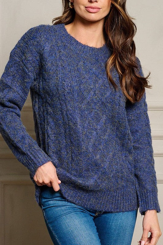 LONG SLEEVE FUZZY PULLOVER SWEATER