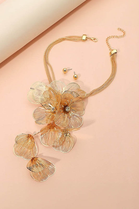 Metal Flower Embellished Statement Necklace