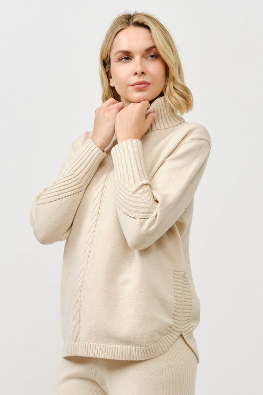 Cielo Turtle Neck Loose Pullover Sweater