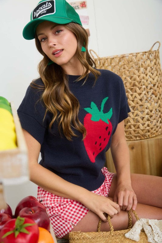 Strawberry Motif Short Sleeve Knit Pullover