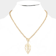 Cut Out Metal Leaf Pendant Toggle Necklace