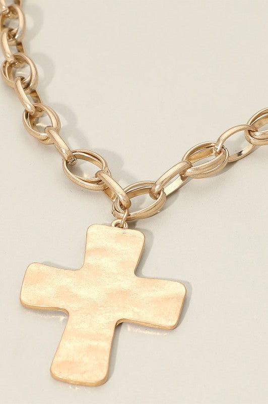 Brushed Metal Cross Pendant Chunky Chain Necklace